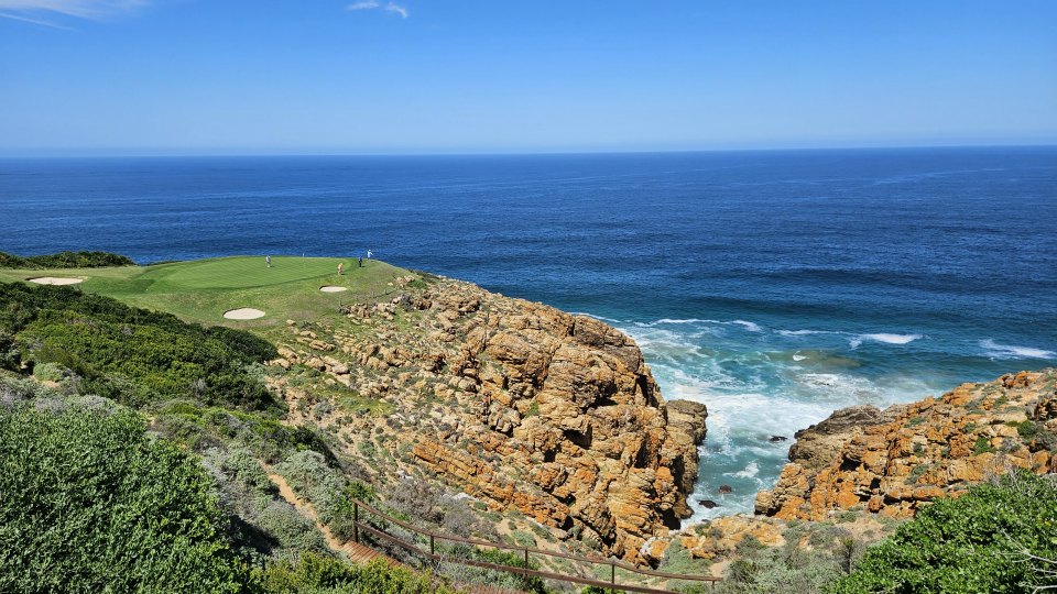<h2>The Best of South Africa Escorted 2023</h2> 14 Nights | 6 Rounds | March 11 - 25